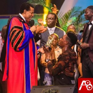 Founder, Christ Embassy, Pastor Chris Oyakhilome has splashed $100,000 on young Nigeria gospel artiste, Moses Bliss for winning the 2020 Loveworld International Music and Arts Award (LIMA 2020). The award ceremony recognized giants in the gospel music industry that make up the Loveworld Music Ministry (LMAM).