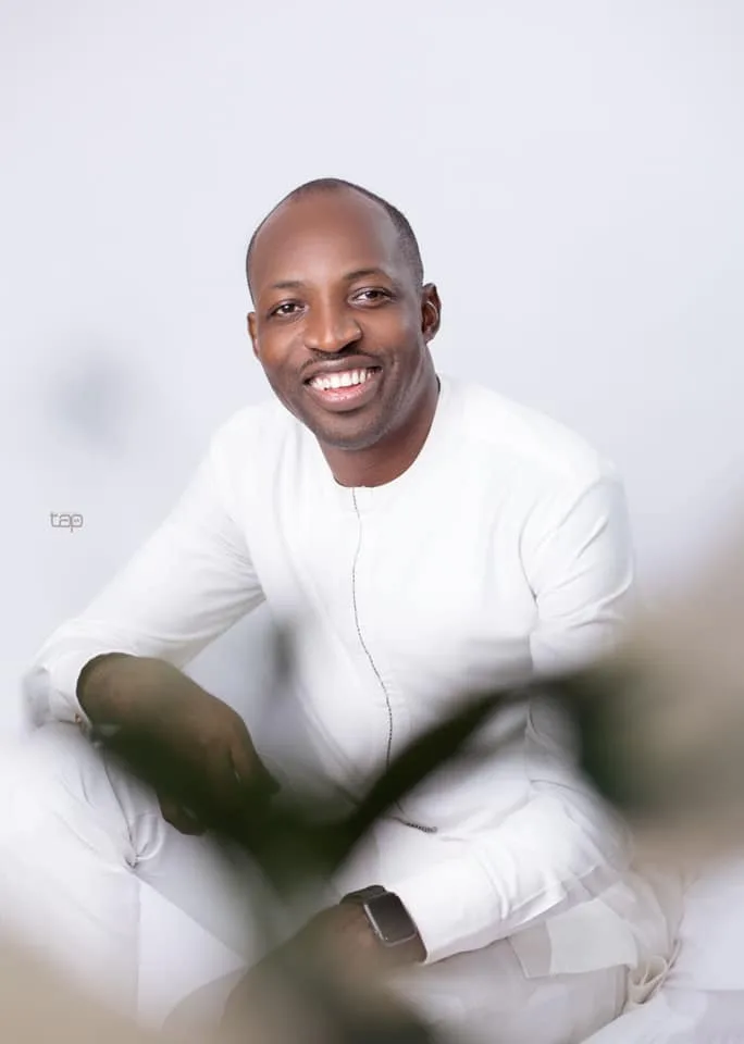 Roar By Dunsin Oyekan