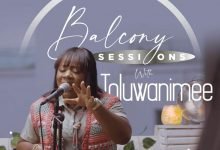 Toluwanimee kicks off Balcony Session with Reckless Love