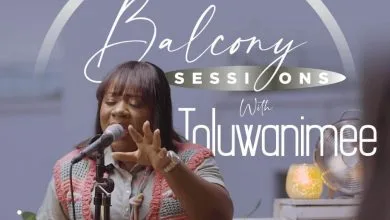 Toluwanimee kicks off Balcony Session with Reckless Love