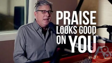 Don Moen – Praise Looks Good on You (Mp3 Download + Lyrics)