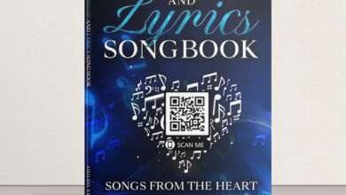 Praise, Worship, and Lyrics Son gbook by Shiloh Vessels